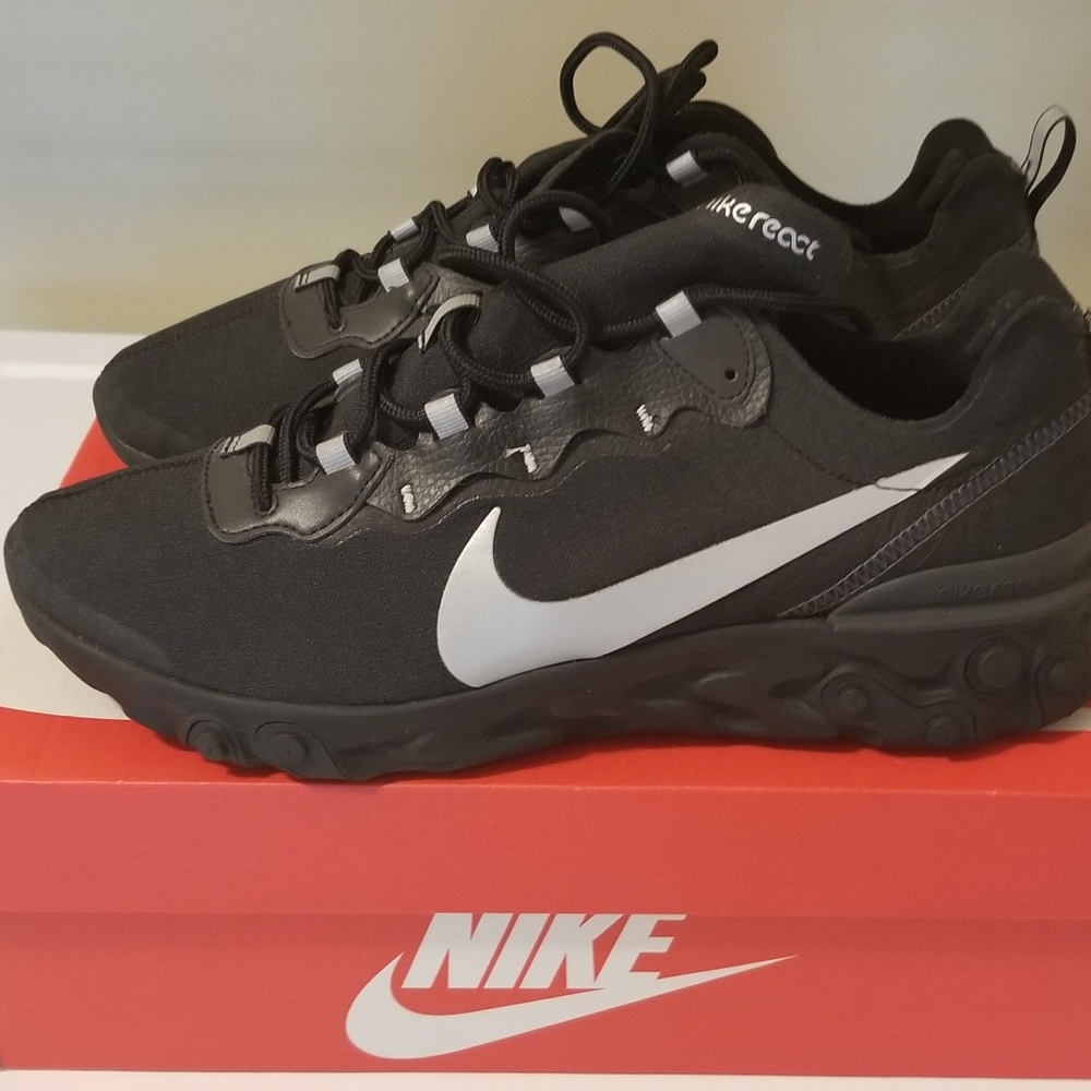 Nike React Element 55 SE